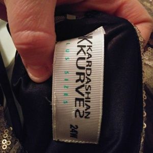 Kardashian's 24w dress